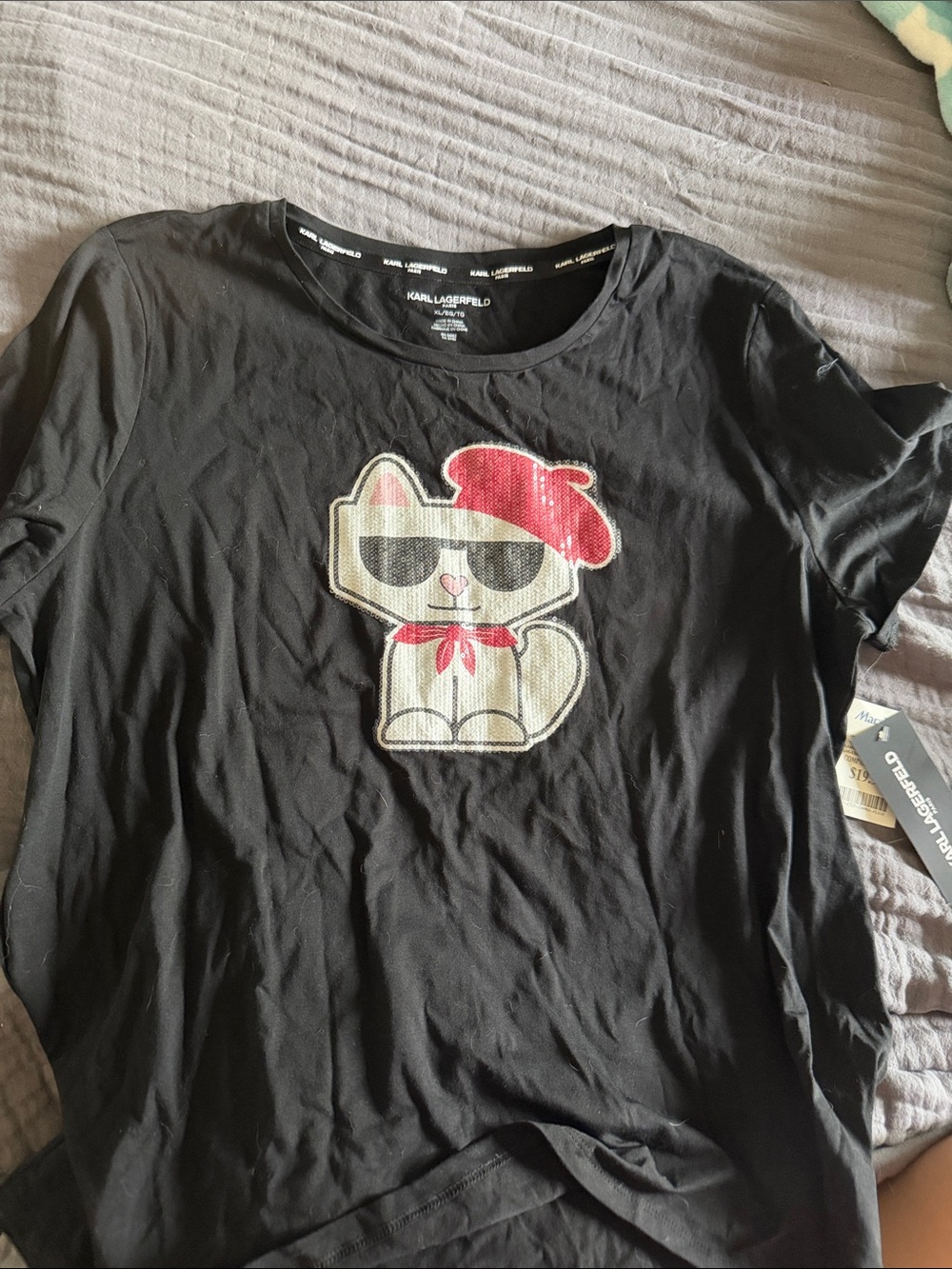 Karl Lagerfeld Black Cat Graphic Pet Tee with Red Accent